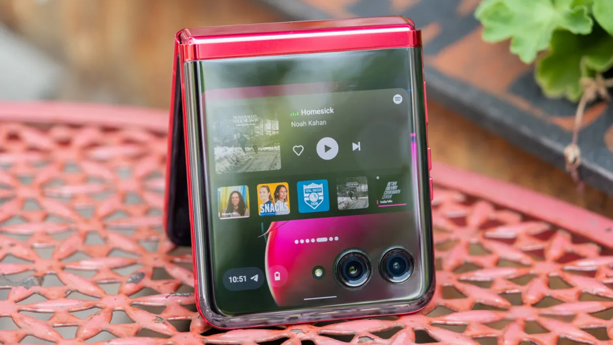 Motorola Razr Ultra