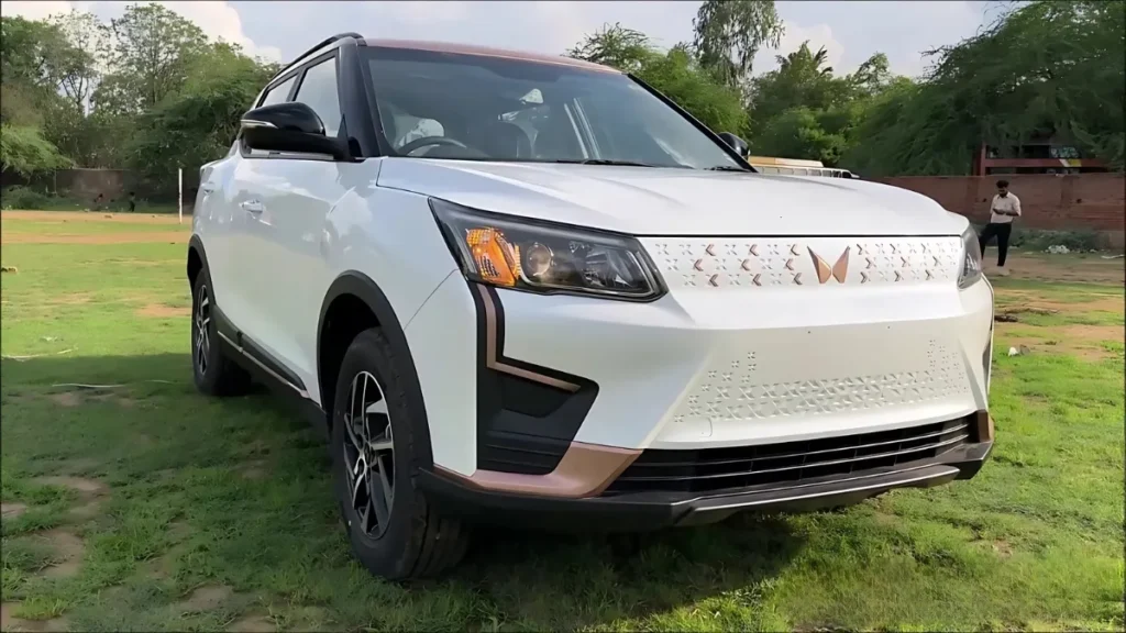 Mahindra XUV400